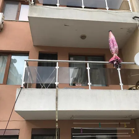 Европа 60 Apartment Pomorie